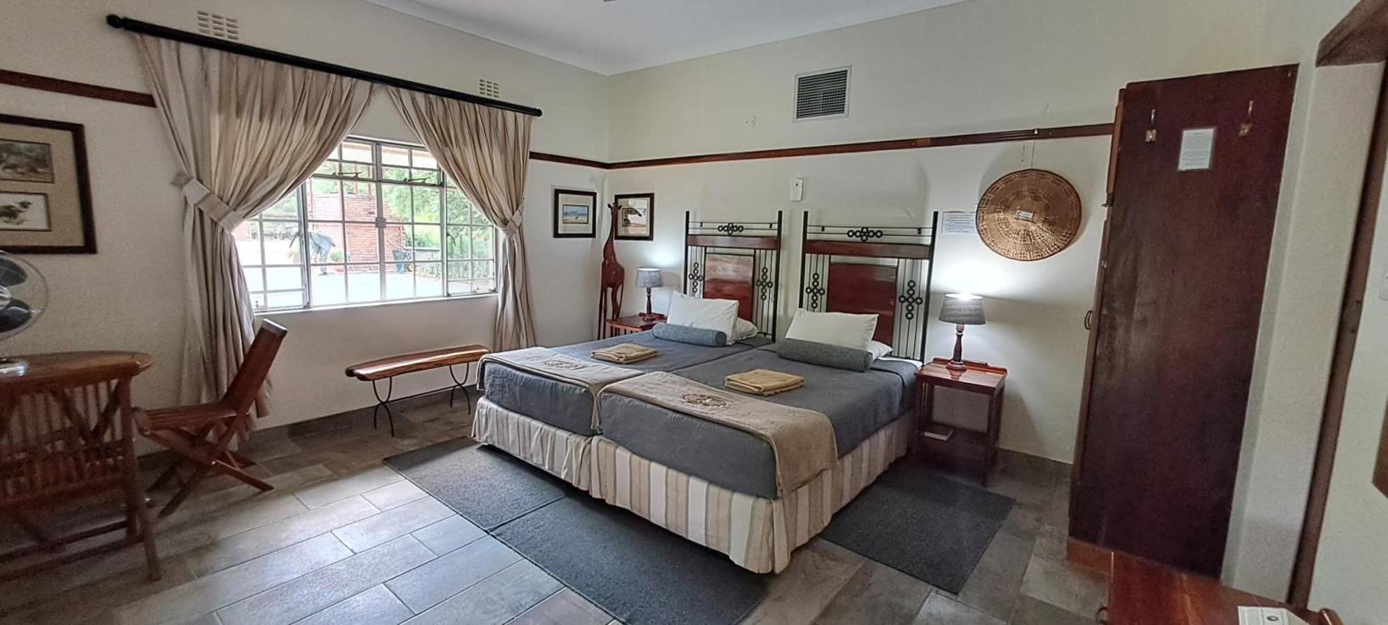 Woodlands Stop Over And Lodge Francistown Luaran gambar