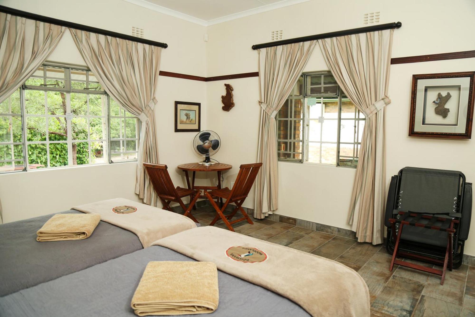 Woodlands Stop Over And Lodge Francistown Luaran gambar