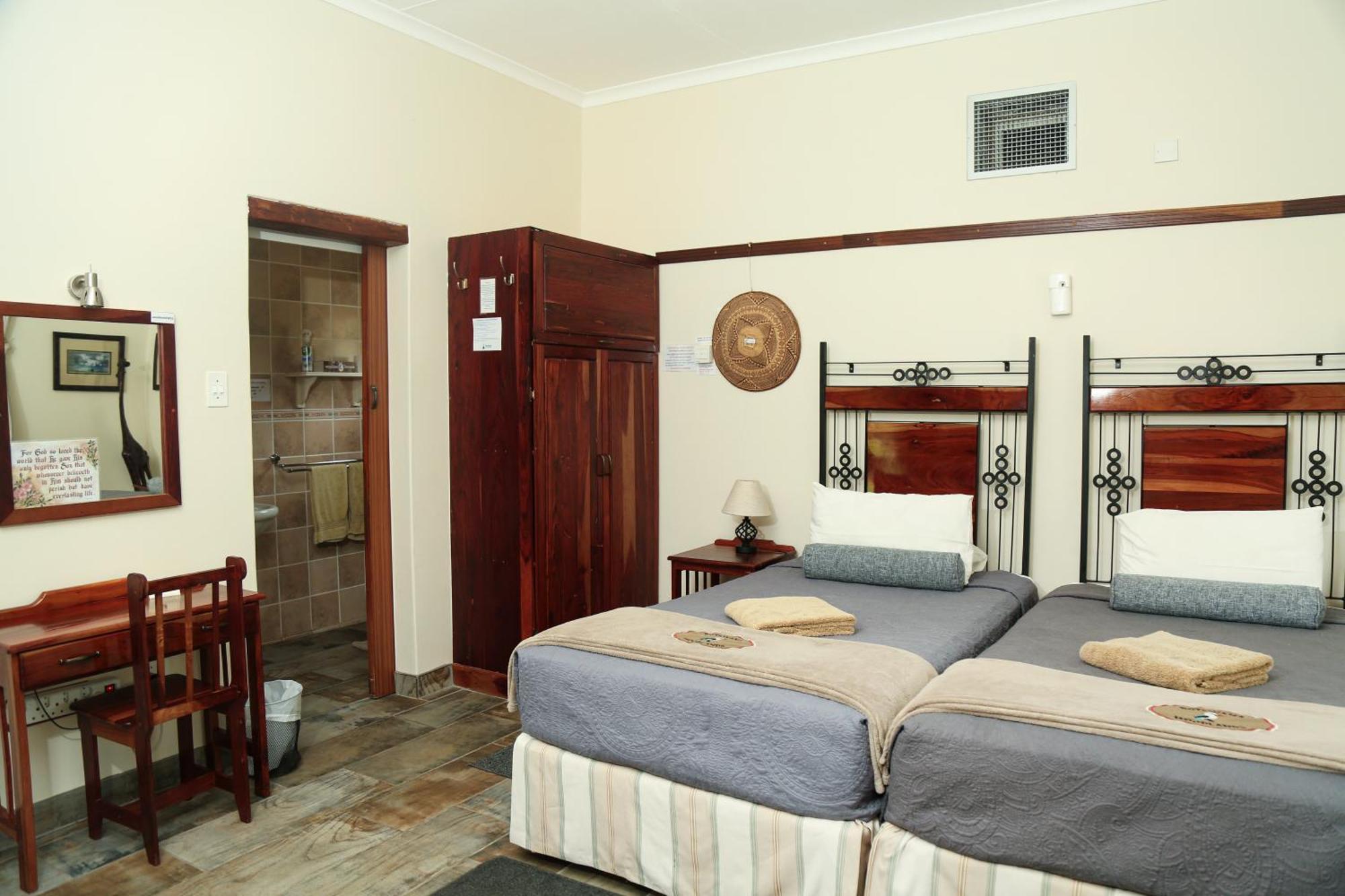 Woodlands Stop Over And Lodge Francistown Luaran gambar