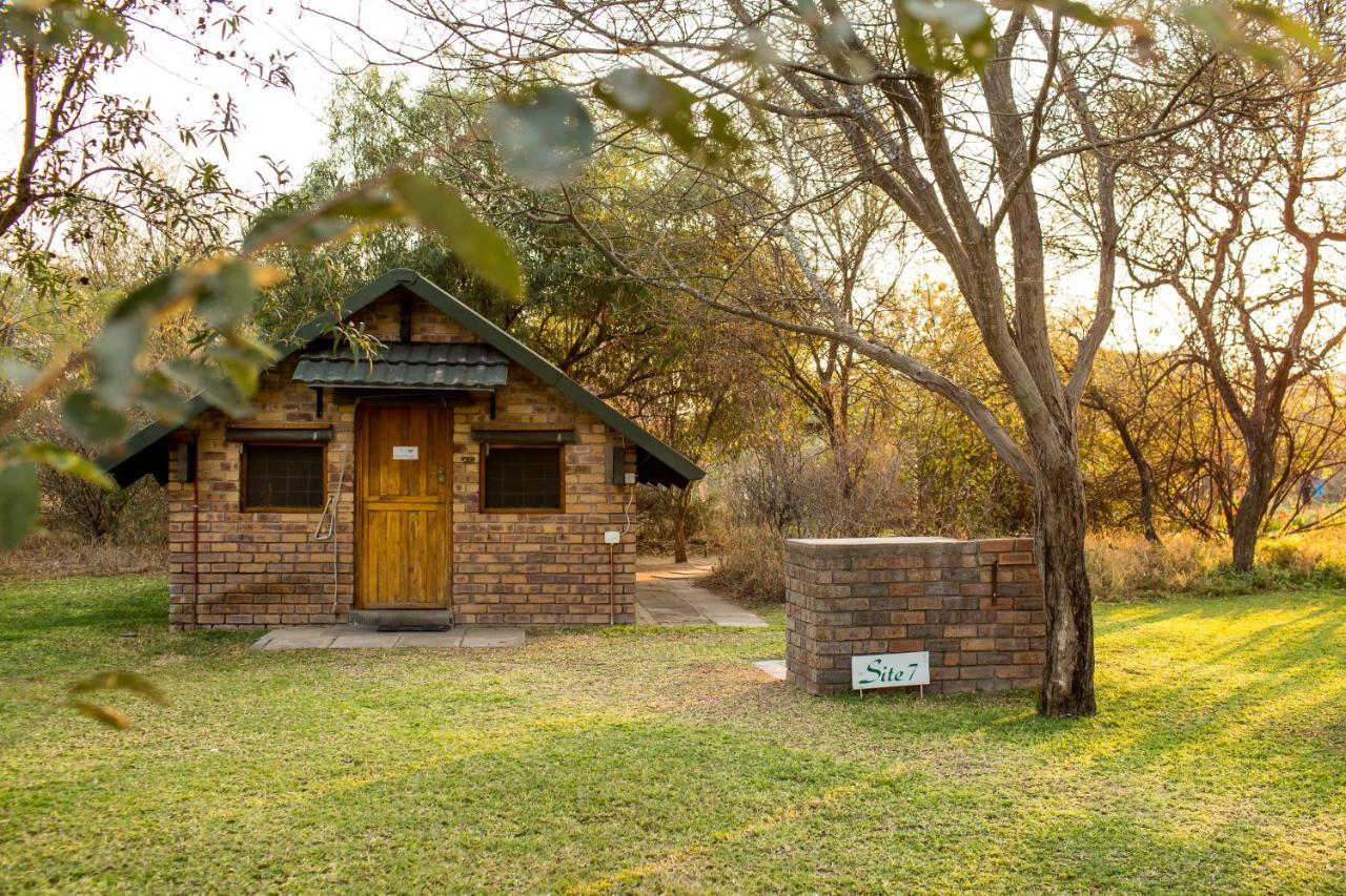Woodlands Stop Over And Lodge Francistown Luaran gambar